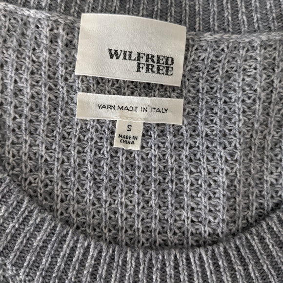 SOLD - Wilfred Free Isabelli Sweater - size small fits like a medium - Picture 5 of 7